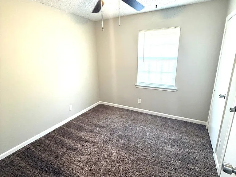5953 Oakleigh Rd — Photo 10