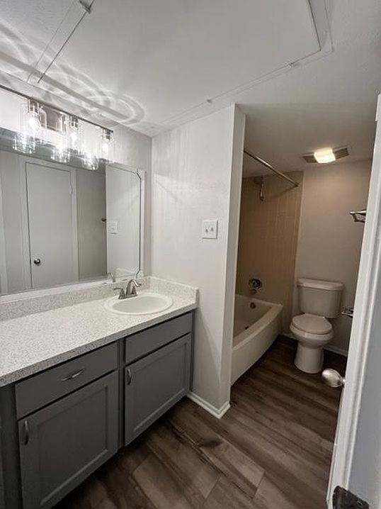 Unit 2045