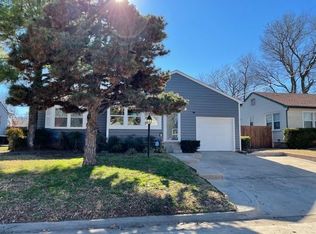 38 E 53rd Pl, Tulsa, OK 74105