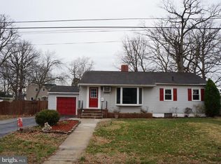 407 Blossom Ln, Glen Burnie, MD 21061