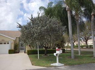 3501 Ridge Tree Ct, Greenacres, FL 33463