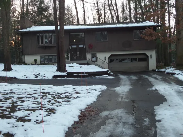 4467 S Rainbow Ct, Williamsburg, MI 49690
