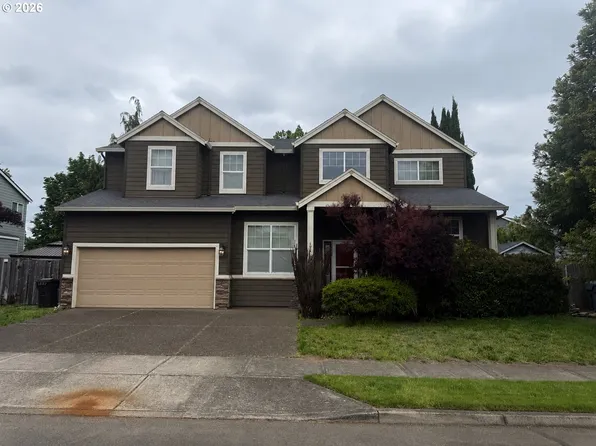 494 NE 21st Pl, Canby, OR 97013