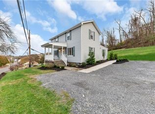 1028 Moon Run Rd, Mc Kees Rocks, PA 15136