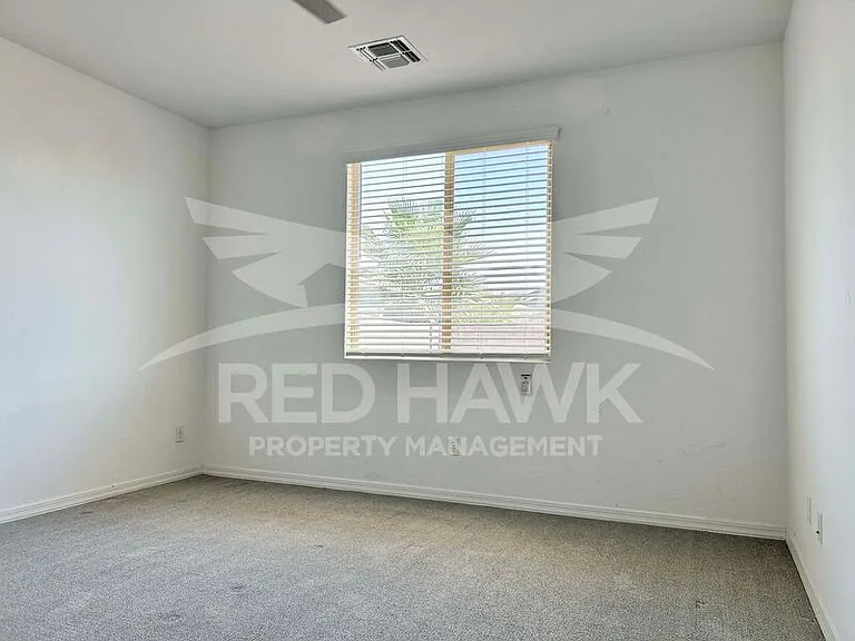 35991 W San Clemente Ave — Photo 9