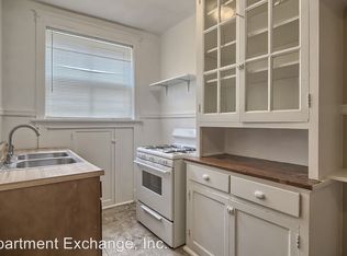 7325 Zephyr Pl APT 1W, Maplewood, MO 63143