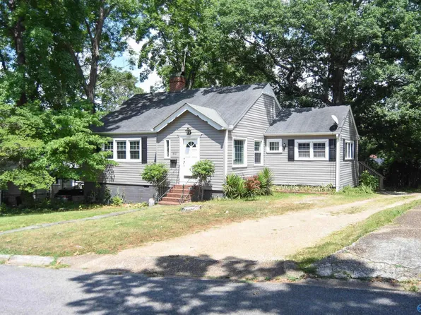 860 Oakview Ave, Gadsden, AL 35901