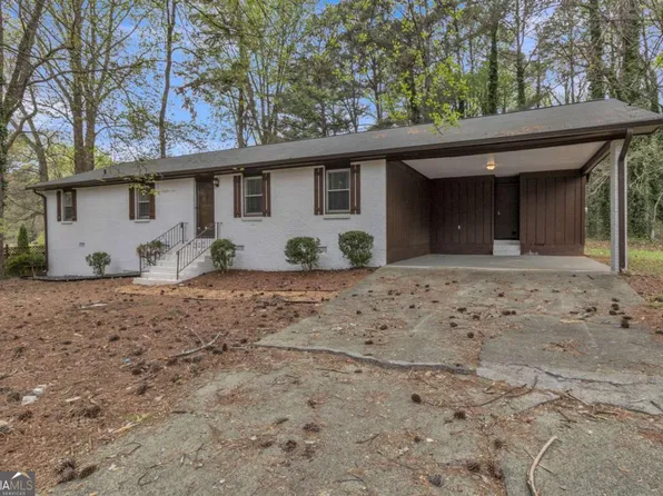 5521 E Wind Dr SW, Lilburn, GA 30047