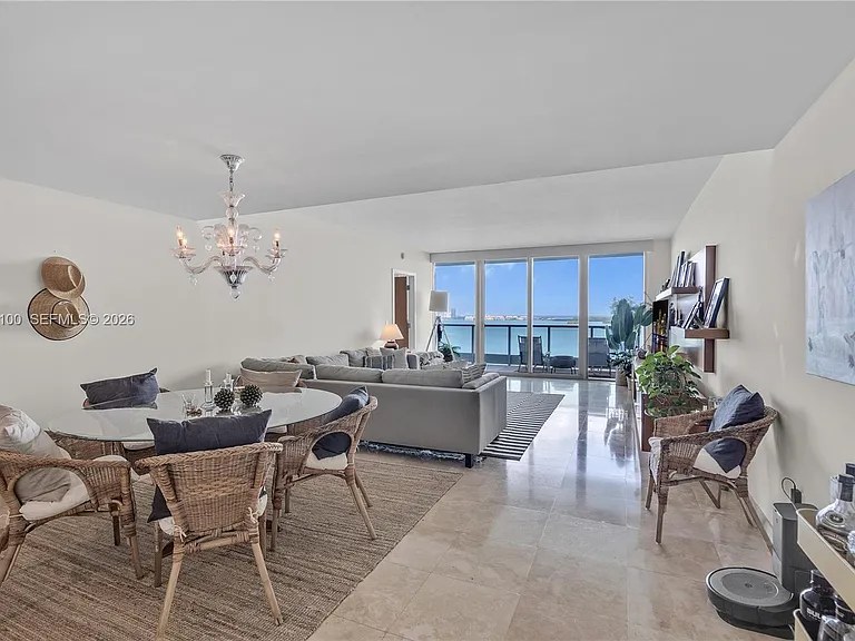 1331 Brickell Bay Dr #2007 — Photo 2