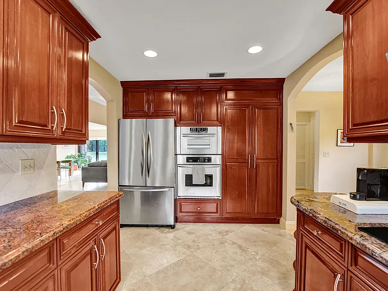 3501 Keyser Ave #59 — Photo 32