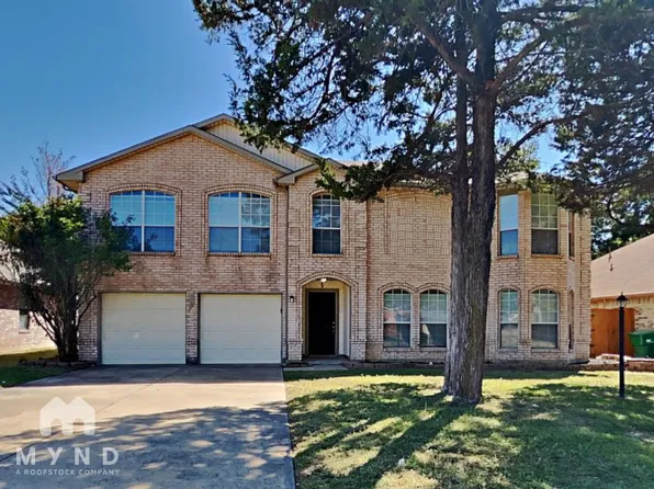 909 Shady Brook Ln, Cedar Hill, TX 75104