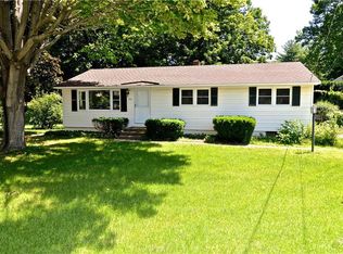 53 Elizabeth St #B, Kent, CT 06757