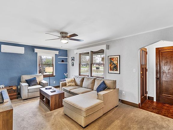 5th image of 1325 Parkway Rd