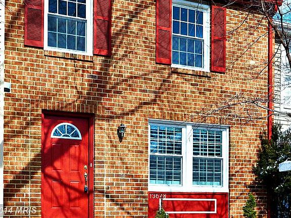 3rd image of 13648 Clarendon Springs Ct
