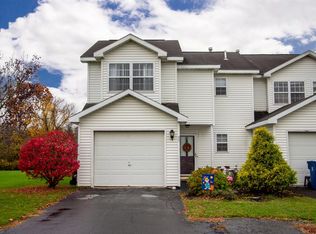 79 Esplande St, Selkirk, NY 12158