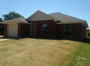 1136 S Beltline Rd, Dallas, TX 75253