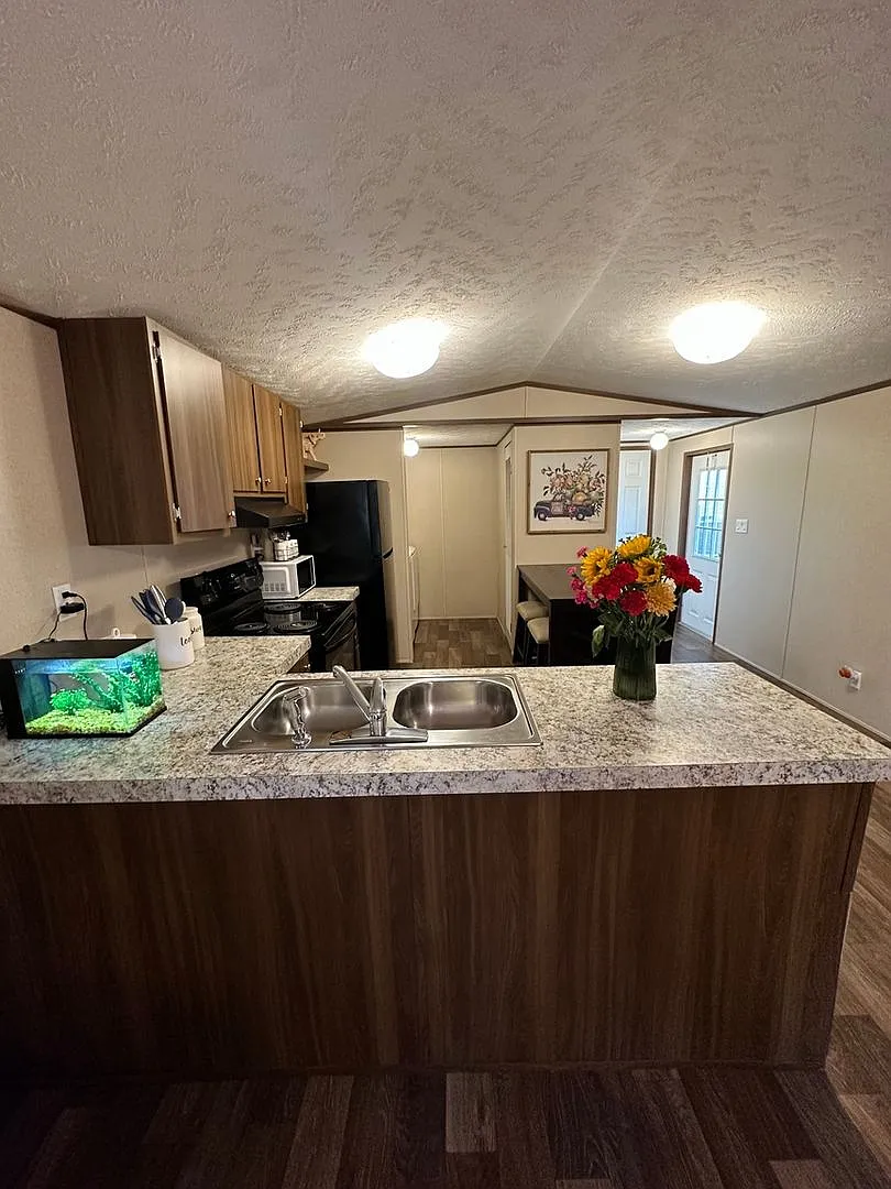 Building Photo - 2800 Fort Worth Dr #170