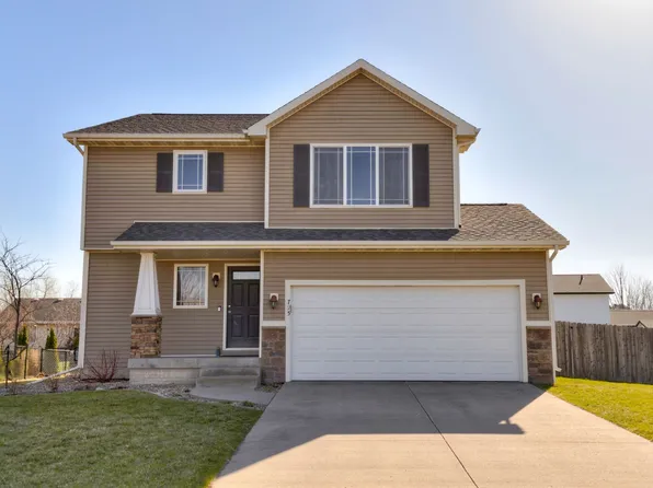 795 SE Westgate Dr, Waukee, IA 50263