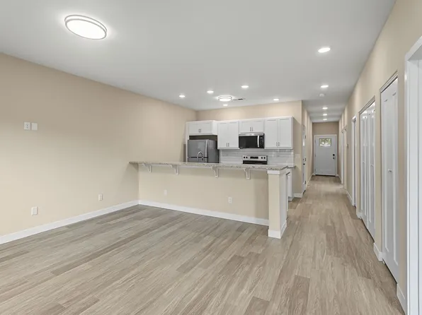 105 E Ensey St Unit A, Tuscola, IL 61953