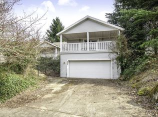 410 SE Mountain View Rd, Estacada, OR 97023