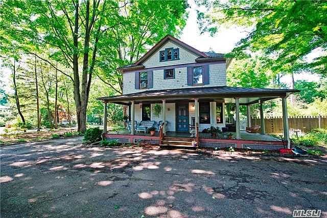 1st image of 169 Edgewood Ave