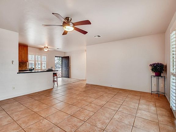4th image of 1556 W 4th Pl