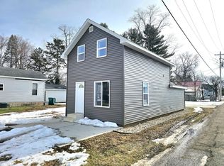 108 E Murray Ave, White Pigeon, MI 49099