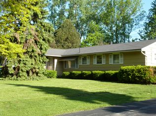 2874 Lyell Rd, Rochester, NY 14606