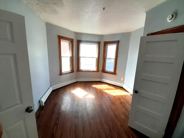 205 Jefferson St Floor 2, Hartford, CT 06106