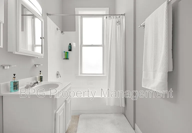 1819 1st St NW #A — Photo 25
