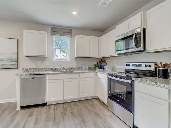 118 Addlestone Cir, Meridianville, AL 35759