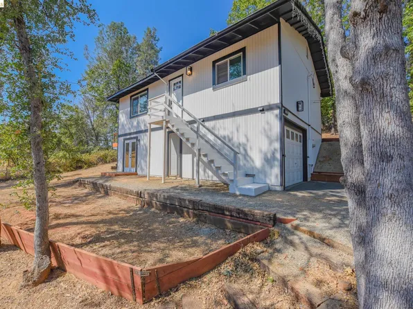 20472 Sherry Ln, Soulsbyville, CA 95372