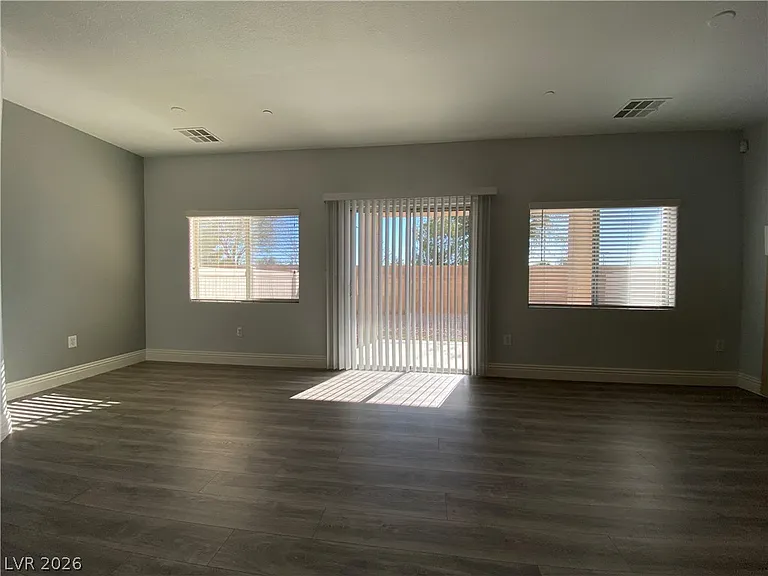 4517 Bell Cord Ave #102 — Photo 8