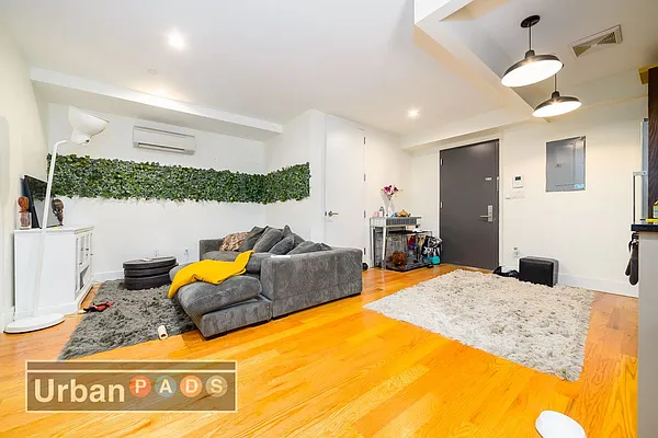 Rented by Urban Pads | media 66