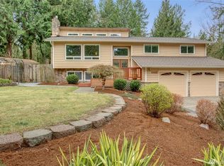 3405 221st Ave SE, Sammamish, WA