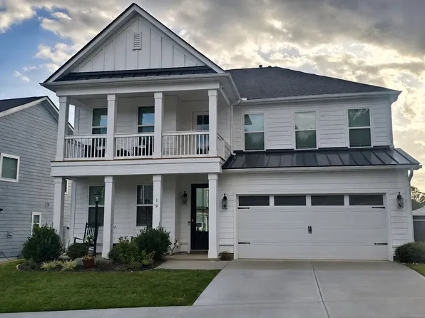 19 Needham Dr, Simpsonville, SC 29681