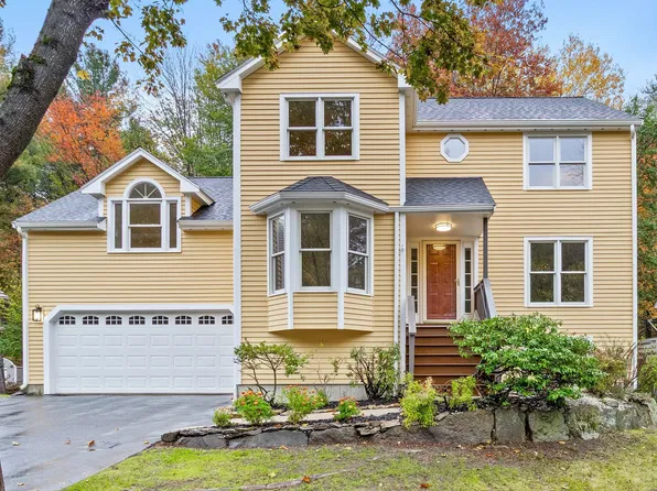 15 Quail Hollow Dr, Shrewsbury, MA 01545