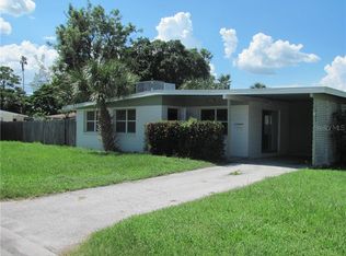 3900 Helena St NE, Saint Petersburg, FL 33703