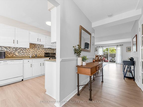 4th image of 77 Linwell Rd #97
