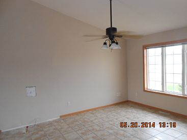 3rd image of 1004 Westwood Dr