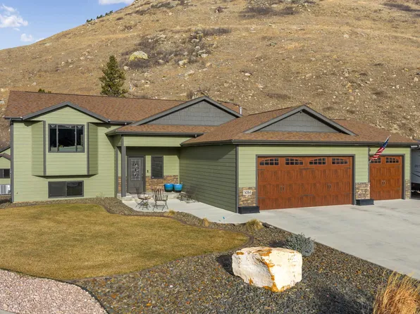 14364 Wolf Creek Ct, Summerset, SD 57769