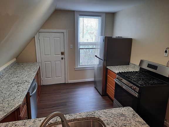 Kitchen 1 #2