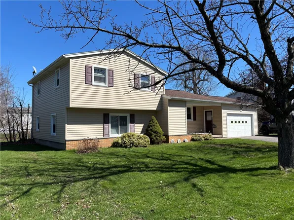 1472 Long Pond Rd, Rochester, NY 14626