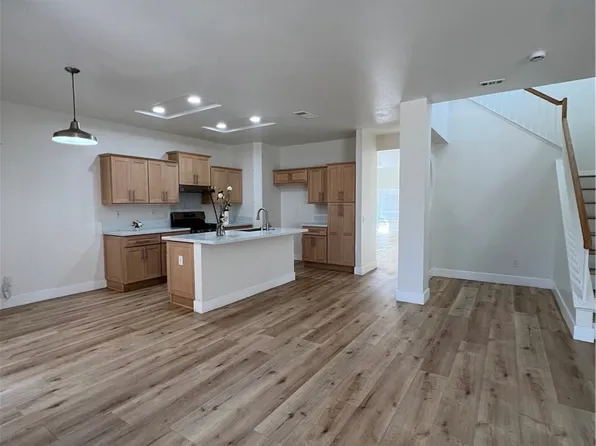 14743 Rockrose St, Victorville, CA 92394