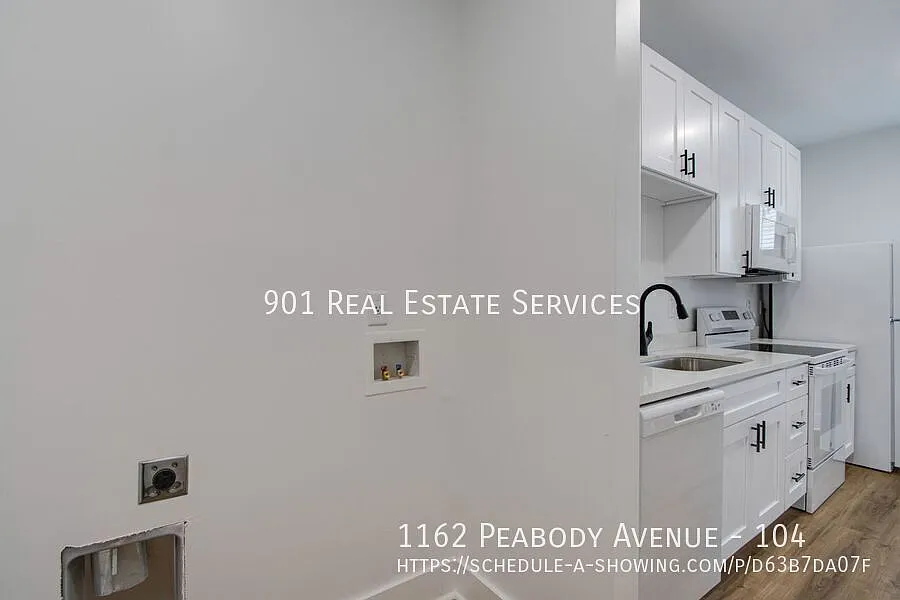 Modern Midtown Studio — Photo 4