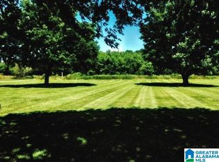 106 Meadowlark Rd, New Market, AL 35761