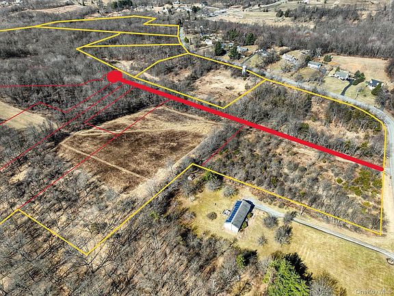 5th image of Guinea Hill Road