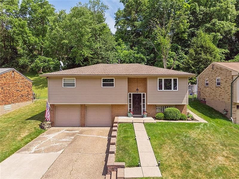 1st image of 828 Cedarwood Dr