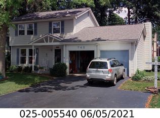 742 Stygler Rd N, Columbus, OH 43230