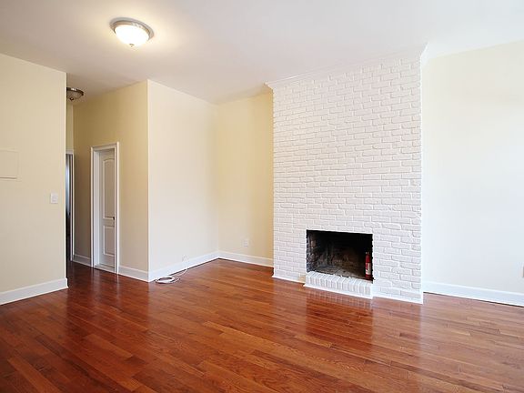 4th image of 349 6th Ave APT 3